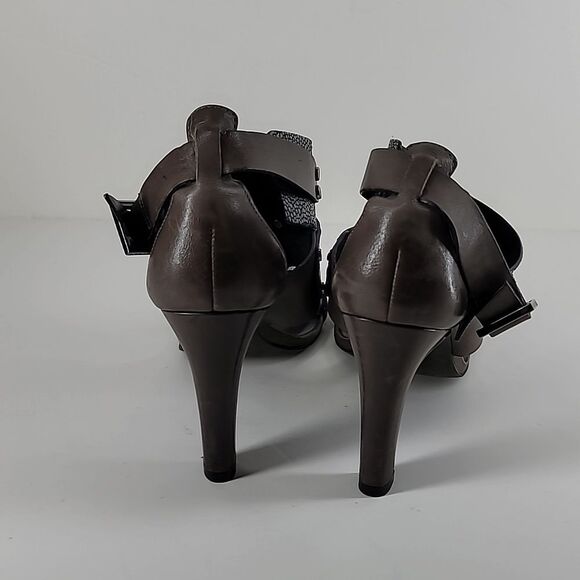 Tory Burch Teagan Stingray Brown Blue Leather Caged T Strap Sandal. - Picture 5 of 11